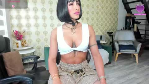 angelina_class_7 online show from 04/17/26, 01:58