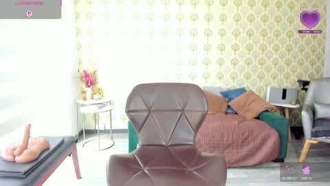 angelina_class_7 online show from 05/30/26, 01:19