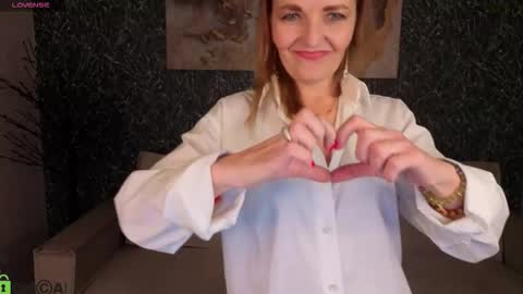 Angelina online show from 02/15/26, 07:51