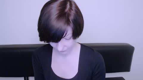 Angelina online show from 01/18/25, 11:00