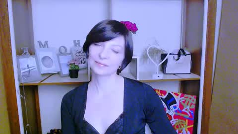 Angelina online show from 01/28/25, 10:45