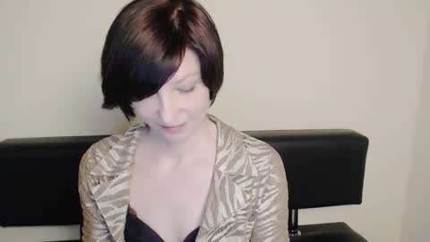 Angelina online show from 02/08/25, 10:39