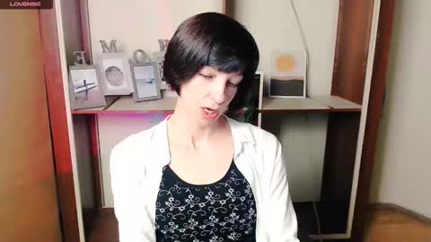 Angelina online show from 10/14/25, 06:58