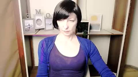 Angelina online show from 02/15/26, 12:25