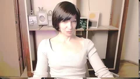 Angelina online show from 05/15/26, 07:59