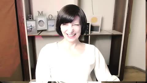 Angelina online show from 05/30/26, 07:38