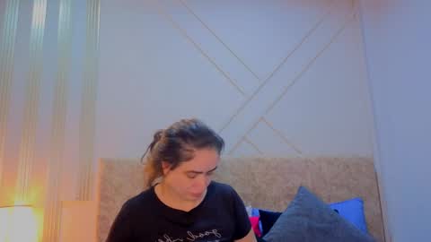 angelinarouse_ online show from 04/03/26, 12:41