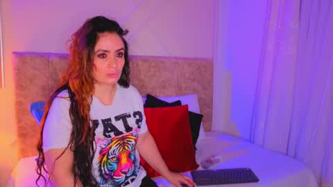 angelinarouse_ online show from 04/15/26, 03:13