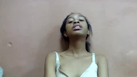 angeline221173 online show from 07/28/26, 12:48