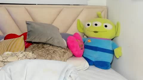 Snapshot of angeline__smith chatting on 03/04/25, 10:46 Angeline Smith online show from 03/04/25, 10:46