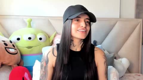 Snapshot of angeline__smith chatting on 09/14/25, 07:46 Angeline Smith online show from 09/14/25, 07:46