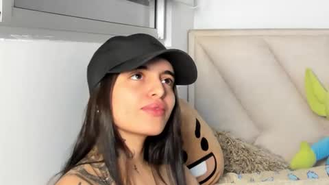 Snapshot of angeline__smith chatting on 09/20/25, 07:42 Angeline Smith online show from 09/20/25, 07:42