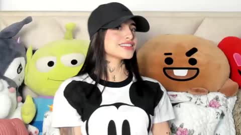 Snapshot of angeline__smith chatting on 09/30/25, 03:00 Angeline Smith online show from 09/30/25, 03:00