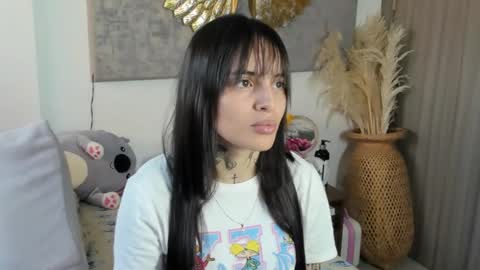 Snapshot of angeline__smith chatting on 10/27/25, 09:52 Angeline Smith online show from 10/27/25, 09:52