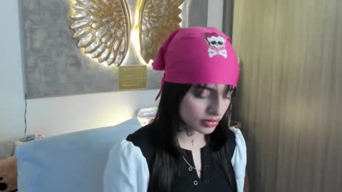 Snapshot of angeline__smith chatting on 11/01/25, 01:29 Angeline Smith online show from 11/01/25, 01:29