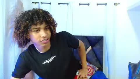 Angel online show from 06/11/26, 09:24