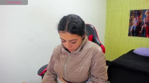 Angell cooper8 online show from 04/12/26, 12:10