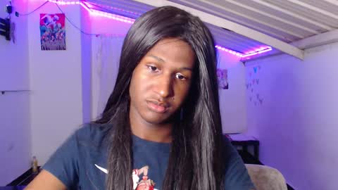 Snapshot of angell_dustt chatting on 12/17/24, 07:29 Danielle online show from 12/17/24, 07:29