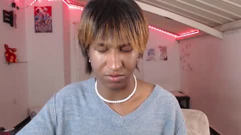 Snapshot of angell_dustt chatting on 01/28/25, 05:32 Danielle online show from 01/28/25, 05:32