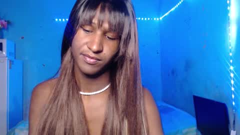 Snapshot of angell_dustt chatting on 10/03/25, 04:20 Danielle online show from 10/03/25, 04:20