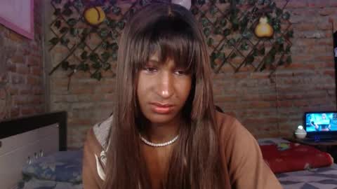 Snapshot of angell_dustt chatting on 03/01/26, 11:51 Danielle online show from 03/01/26, 11:51