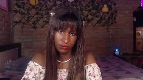 Snapshot of angell_dustt chatting on 03/04/26, 03:01 Danielle online show from 03/04/26, 03:01