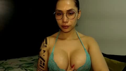  ANGELA ISABELLA  online show from 09/09/25, 12:37