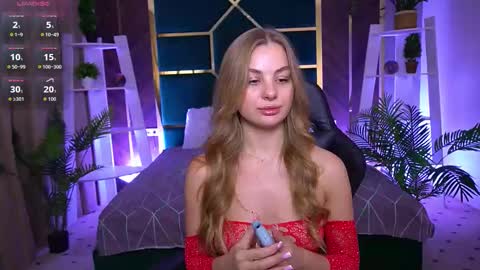 Snapshot of angelleyess chatting on 11/06/25, 11:48 angelleyess online show from 11/06/25, 11:48