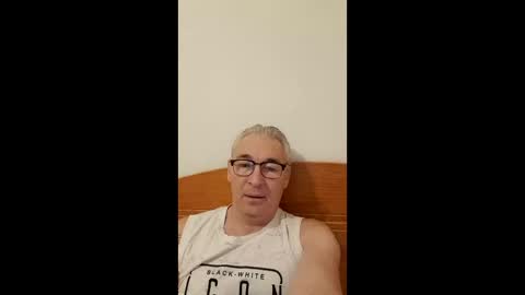 angellr5 online show from 12/21/25, 09:16