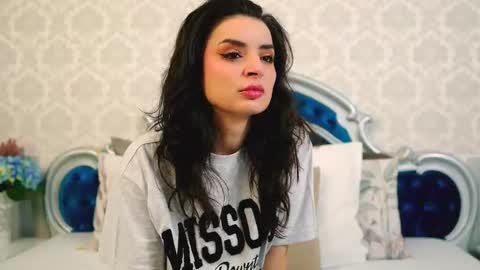 Natalia online show from 05/05/26, 05:04