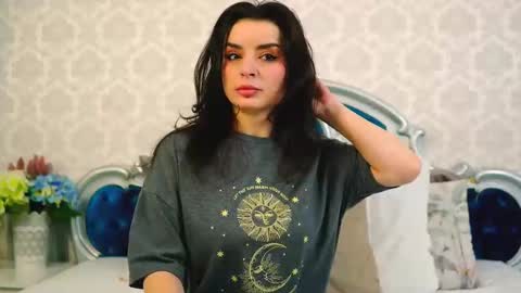 Natalia online show from 05/07/26, 04:51