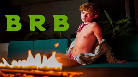 Snapshot of angelocute_ chatting on 01/17/25, 12:10 Angelo I work from home this is my room online show from 01/17/25, 12:10