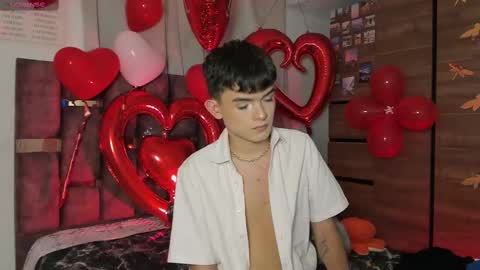 Snapshot of angelocute_ chatting on 02/15/25, 04:58 Angelo I work from home this is my room online show from 02/15/25, 04:58