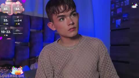 Snapshot of angelocute_ chatting on 03/10/25, 03:34 Angelo I work from home this is my room online show from 03/10/25, 03:34