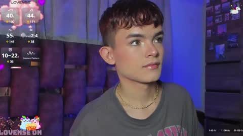 Snapshot of angelocute_ chatting on 03/11/25, 07:58 Angelo I work from home this is my room online show from 03/11/25, 07:58