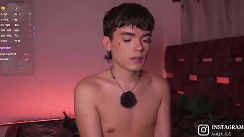 Snapshot of angelocute_ chatting on 11/03/25, 05:09 Angelo I work from home this is my room online show from 11/03/25, 05:09