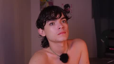 Angelo I work from home this is my room  online show from 06/25/26, 02:11