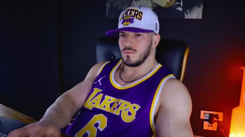 Snapshot of angeloeric chatting on 02/03/25, 01:51 BlackWolf online show from 02/03/25, 01:51