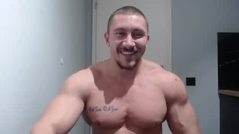 Snapshot of angelofit chatting on 12/11/24, 11:54 ------- SEX SHOW WITH GUYS AND GIRLS MUSCLE SHOW online show from 12/11/24, 11:54