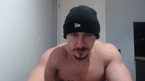 Snapshot of angelofit chatting on 02/08/25, 12:06 ------- SEX SHOW WITH GUYS AND GIRLS MUSCLE SHOW online show from 02/08/25, 12:06