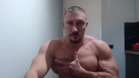 Snapshot of angelofit chatting on 10/11/25, 03:10 ------- SEX SHOW WITH GUYS AND GIRLS MUSCLE SHOW online show from 10/11/25, 03:10