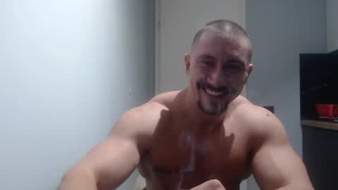 Snapshot of angelofit chatting on 10/21/25, 03:57 ------- SEX SHOW WITH GUYS AND GIRLS MUSCLE SHOW online show from 10/21/25, 03:57