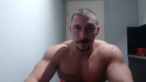 Snapshot of angelofit chatting on 10/27/25, 03:27 ------- SEX SHOW WITH GUYS AND GIRLS MUSCLE SHOW online show from 10/27/25, 03:27