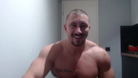 Snapshot of angelofit chatting on 11/11/25, 05:35 ------- SEX SHOW WITH GUYS AND GIRLS MUSCLE SHOW online show from 11/11/25, 05:35
