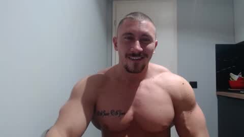 Snapshot of angelofit chatting on 11/22/25, 02:49 ------- SEX SHOW WITH GUYS AND GIRLS MUSCLE SHOW online show from 11/22/25, 02:49