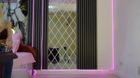 Snapshot of angelofsky chatting on 03/29/26, 01:44 I Love To Squirt online show from 03/29/26, 01:44