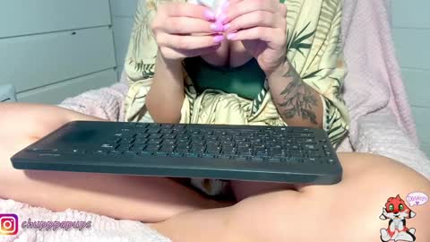 Snapshot of angelok_ chatting on 02/06/25, 06:51 My name is Ena. You will make me very happy if you subscribe. Love you online show from 02/06/25, 06:51