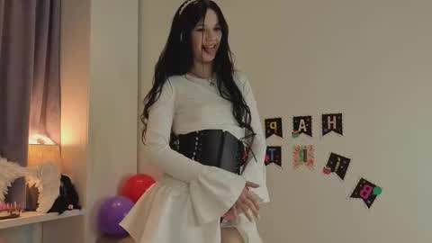 Megan online show from 02/09/26, 04:33