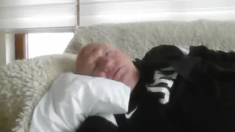 Snapshot of angelps1960 chatting on 02/17/26, 11:07 angelps1960 online show from 02/17/26, 11:07