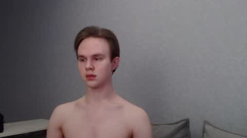 Angel online show from 03/01/25, 09:07